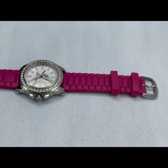 Juicy Couture Silicone Ladies Watch - Picture 7 of 8